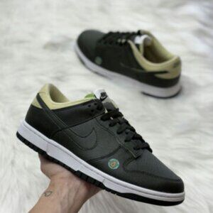 Nike  Dunk Low LX Low Womens Sportswear Shoes Black DM7606-300 VNDS Sz 9.5